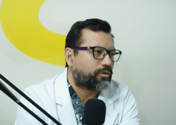 ‘Estamos abusando de los antibióticos’, alerta infectólogo Eder Cabrera