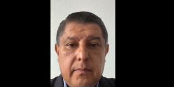 Fiscalía despliega operativo y catea domicilio del exalcalde Nacho Campos en Uruapan