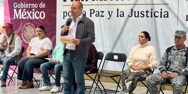 Vinculan a dos por portación de armas en Tarímbaro