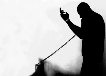 Sentencian a 11 años de prisión a extorsionador de profesionista en Salvador Escalante