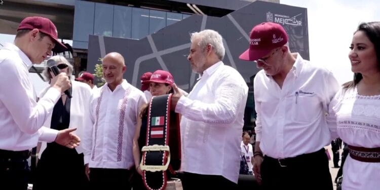 ‘No es para ustedes’, dice Ramírez Bedolla a los ‘fifís’ sobre el Cablebús