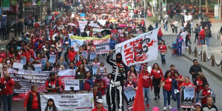CNTE va por abrogación de Ley del ISSSTE y amenaza al Mundial 2026