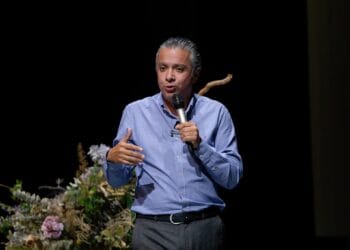 Denuncian a Luis Navarro en la FGR por presunta corrupción