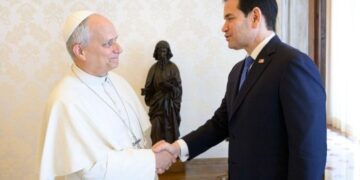 Marco Rubio se reúne con el papa León XIV en el Vaticano