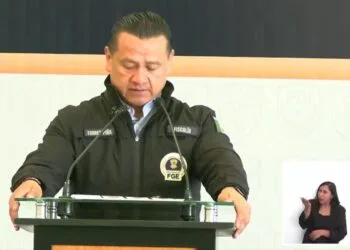 Y se marchó… Torres Piña solicita baja de la Fiscalía para ir por otro cargo