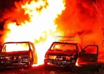 Explotan dos camionetas cargadas con ‘huachicol’ en Tlaxcoapan, Hidalgo