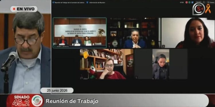 Inzunza reaparece en una sesión del Senado de la República