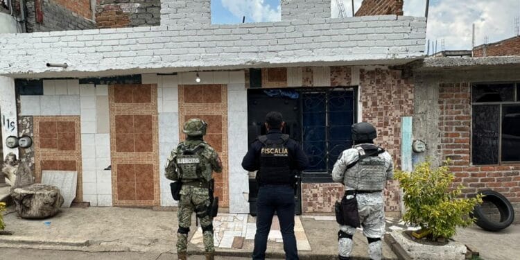 Aseguran más de mil 700 dosis de metanfetamina en Morelia