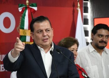 Gobernador reconoce fracaso en política de seguridad: Valencia