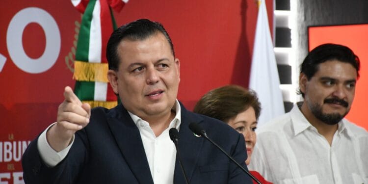 Gobernador reconoce fracaso en política de seguridad: Valencia