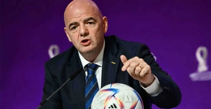 FIFA descarta proyecto para privatizar la organización de sus torneos tras rechazo internacional