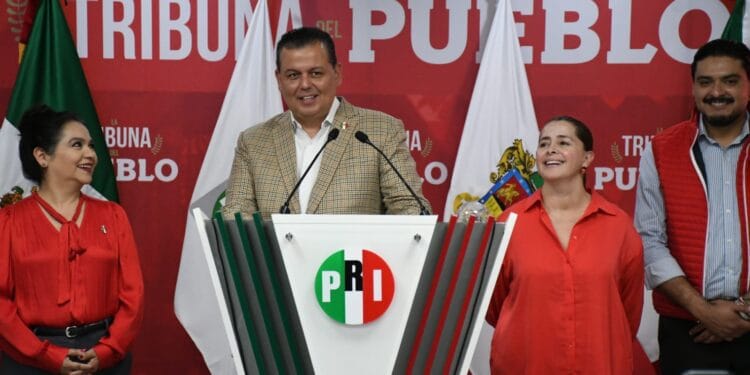 Memo Valencia acusa al Gobierno de Michoacán de “asfixiar” a municipios para financiar el teleférico