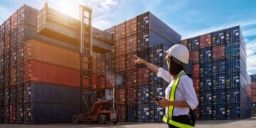 Exportaciones mexicanas a Estados Unidos crecen 13 por ciento en el primer semestre de 2026