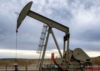 Sheinbaum condiciona el fracking a disponibilidad de agua salada; expertos descartan una cuenca por impacto social y ambiental