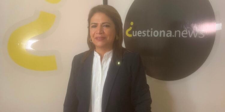 Decir que se gobierna desde Palenque es misógino: Fabiola Alanís