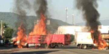 Detienen a nueve presuntos integrantes del CJNG en Michoacán; capturas desatan narcobloqueos