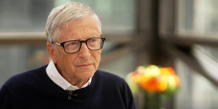 Bill Gates pide regular la inteligencia artificial: “Autorregulación no es suficiente”