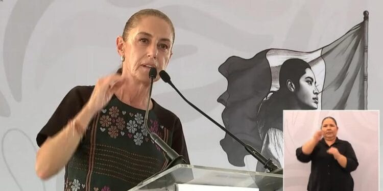Sheinbaum rechaza injerencia extranjera durante visita a Sinaloa; dice que ‘genera violencia’