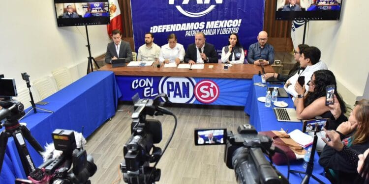 PAN propone penas de hasta 140 años de prisión contra ‘narcopolíticos’