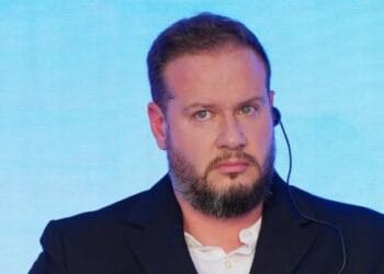 Consentidazos: Rocío Nahle pagó 864 mil pesos por conferencias de Diego Ruzzarín y Farid Dieck