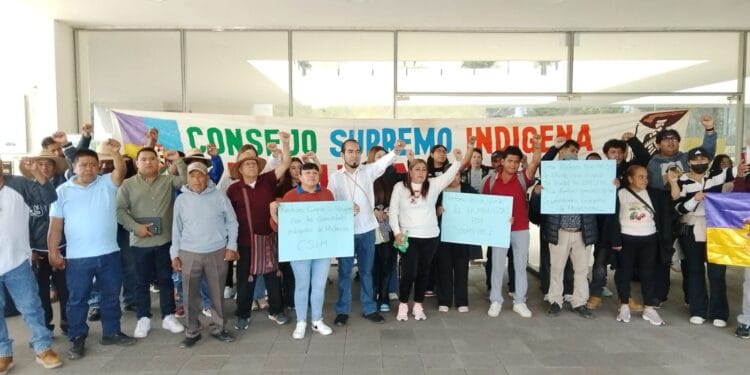 Comunidades indígenas acusan a Rectoría de la UMSNH de incumplir acuerdos; advierten más movilizaciones