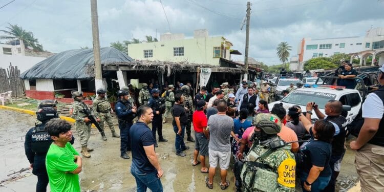 Guardia Civil despliega 42 elementos por afectaciones del Huracán Polo